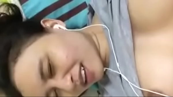 Awek Tudung Cantik